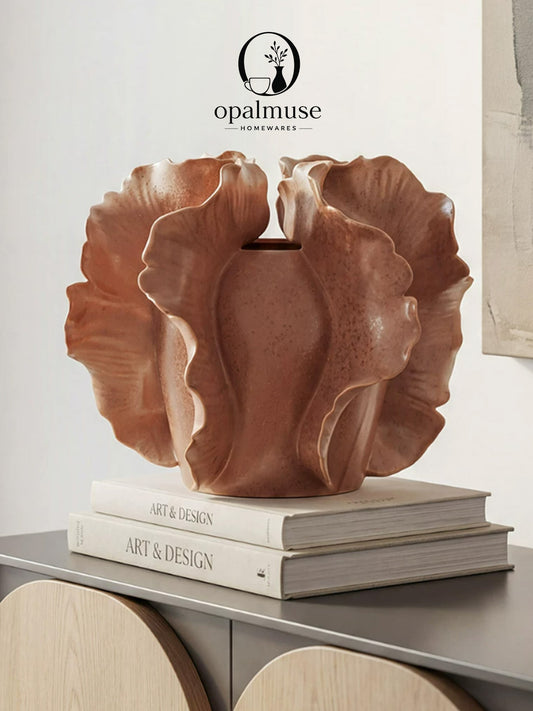 Atelier Form Ceramic Vase